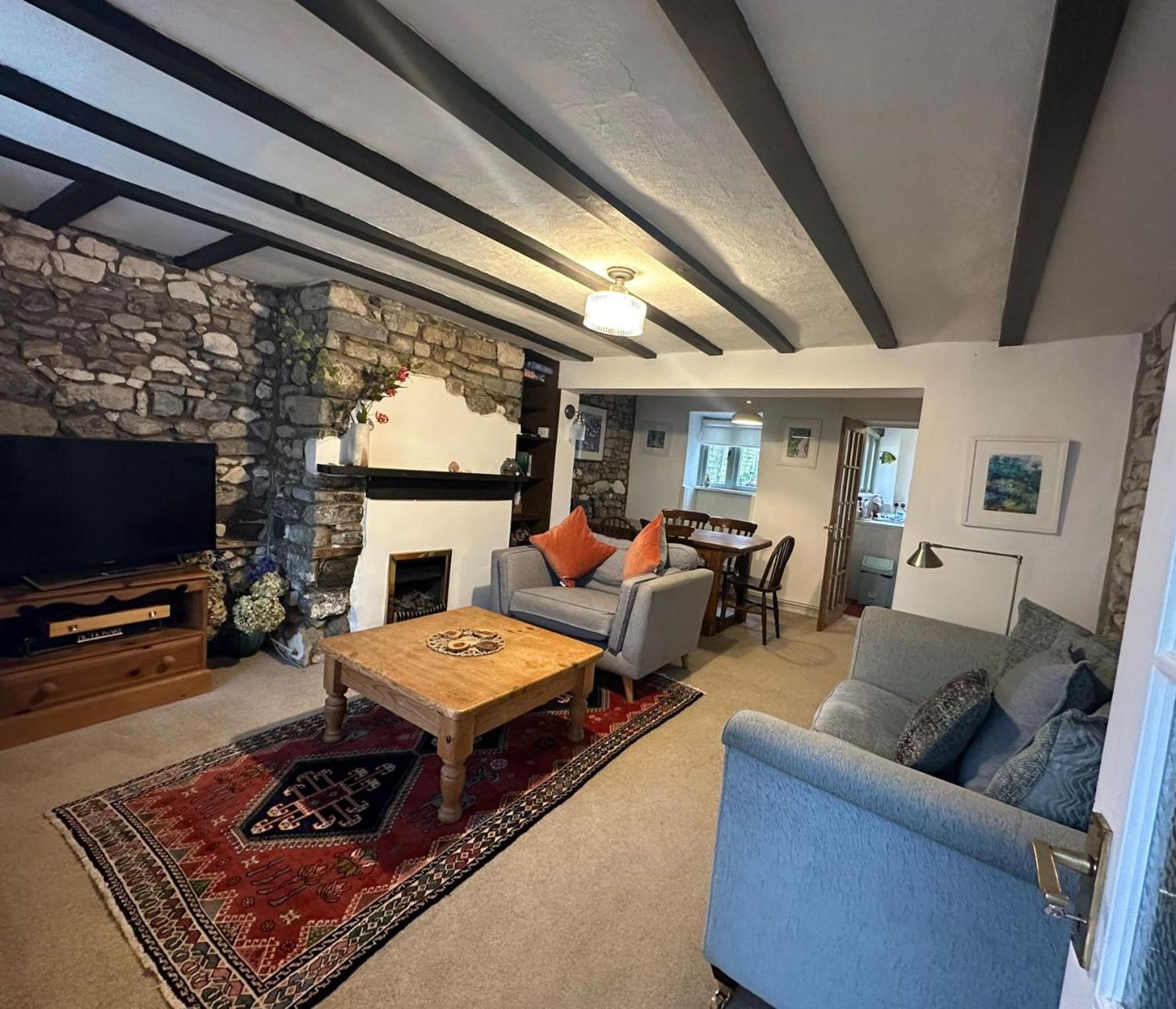 Nutshell Cottage Seaton  Eksteriør bilde